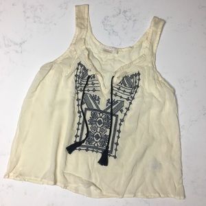 Kaitlyn | aztec print top